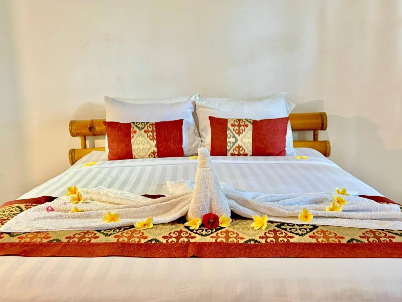 Narafa'S Guest House Jasri Exterior photo